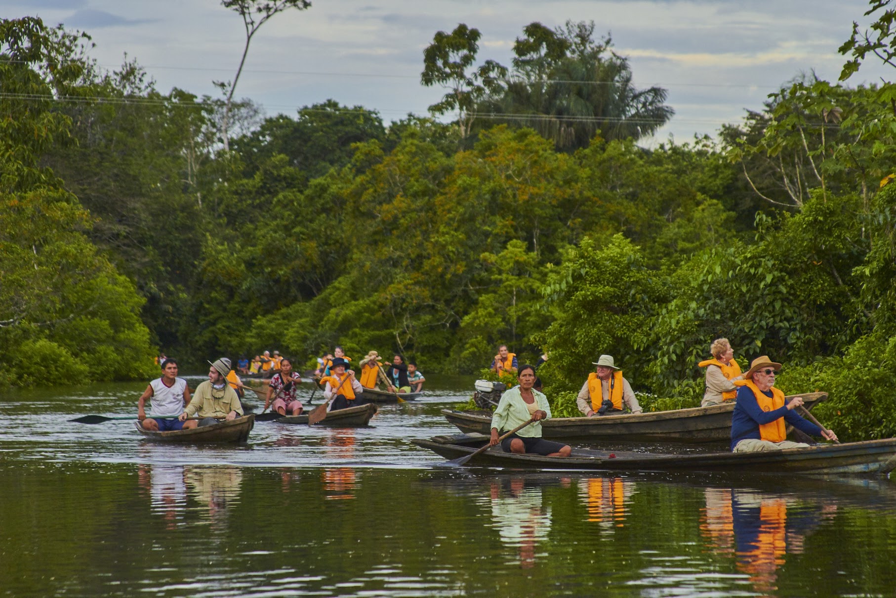 Zafiro Amazon Cruise
