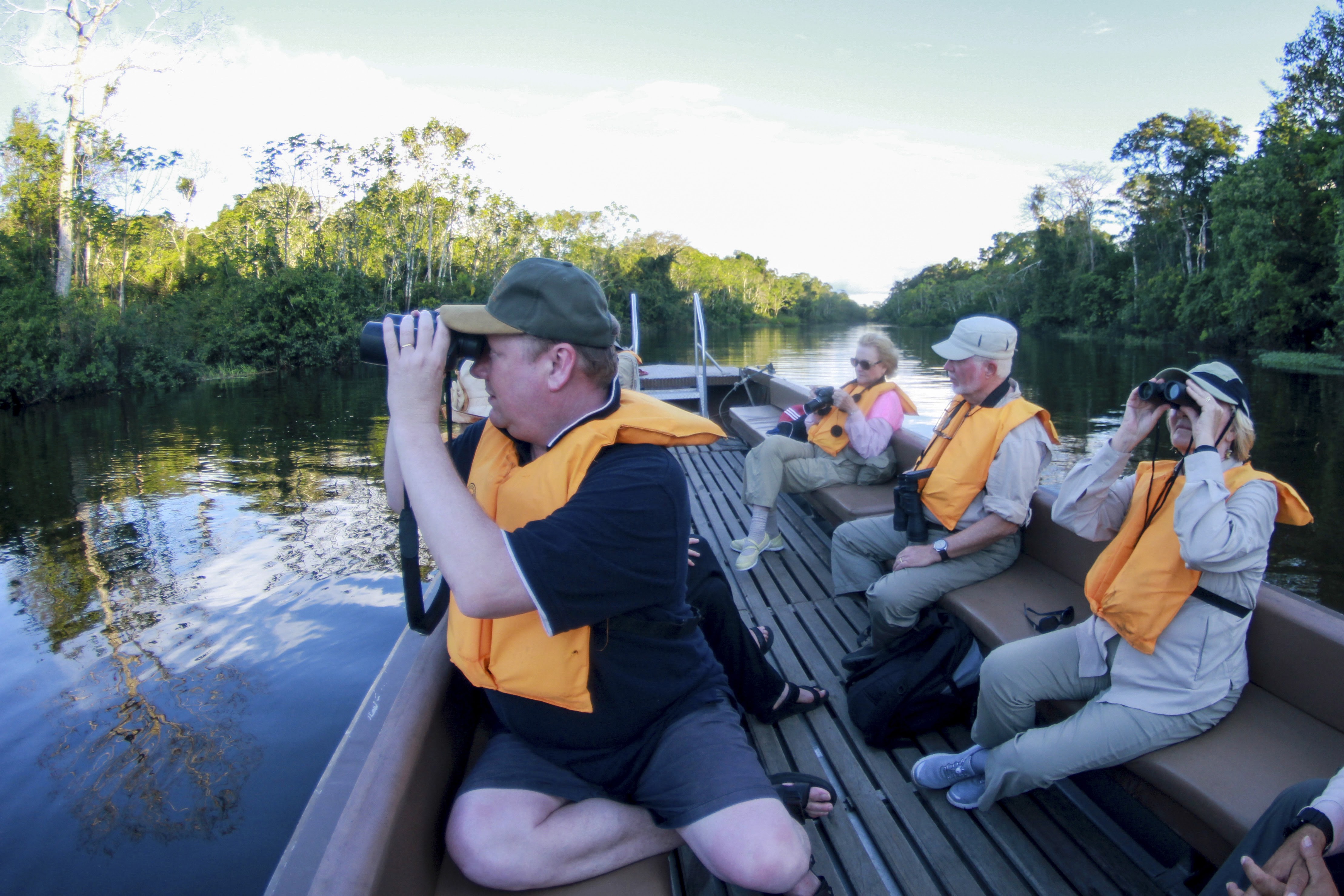 Zafiro Amazon Cruise