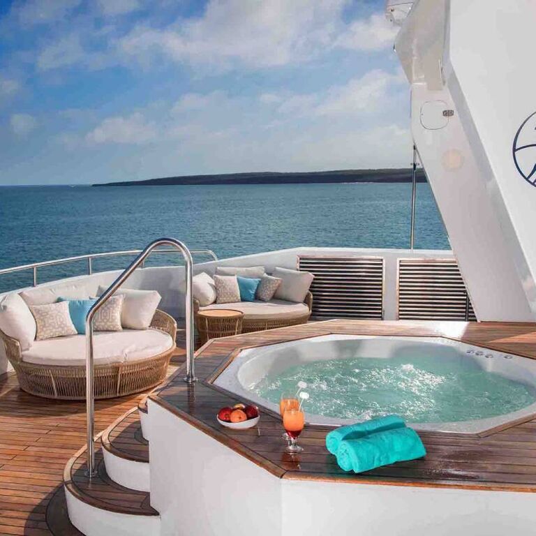 Alya Catamaran