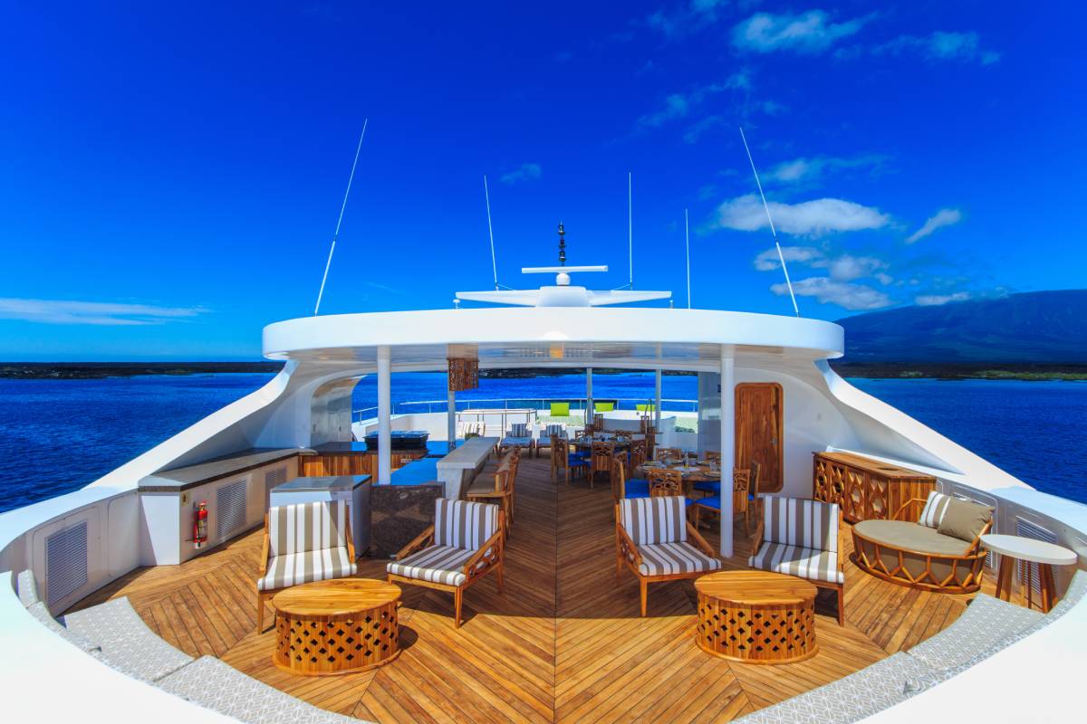 Galapagos Elite Catamaran