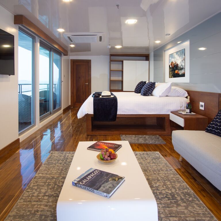 Galapagos Infinity Yatch