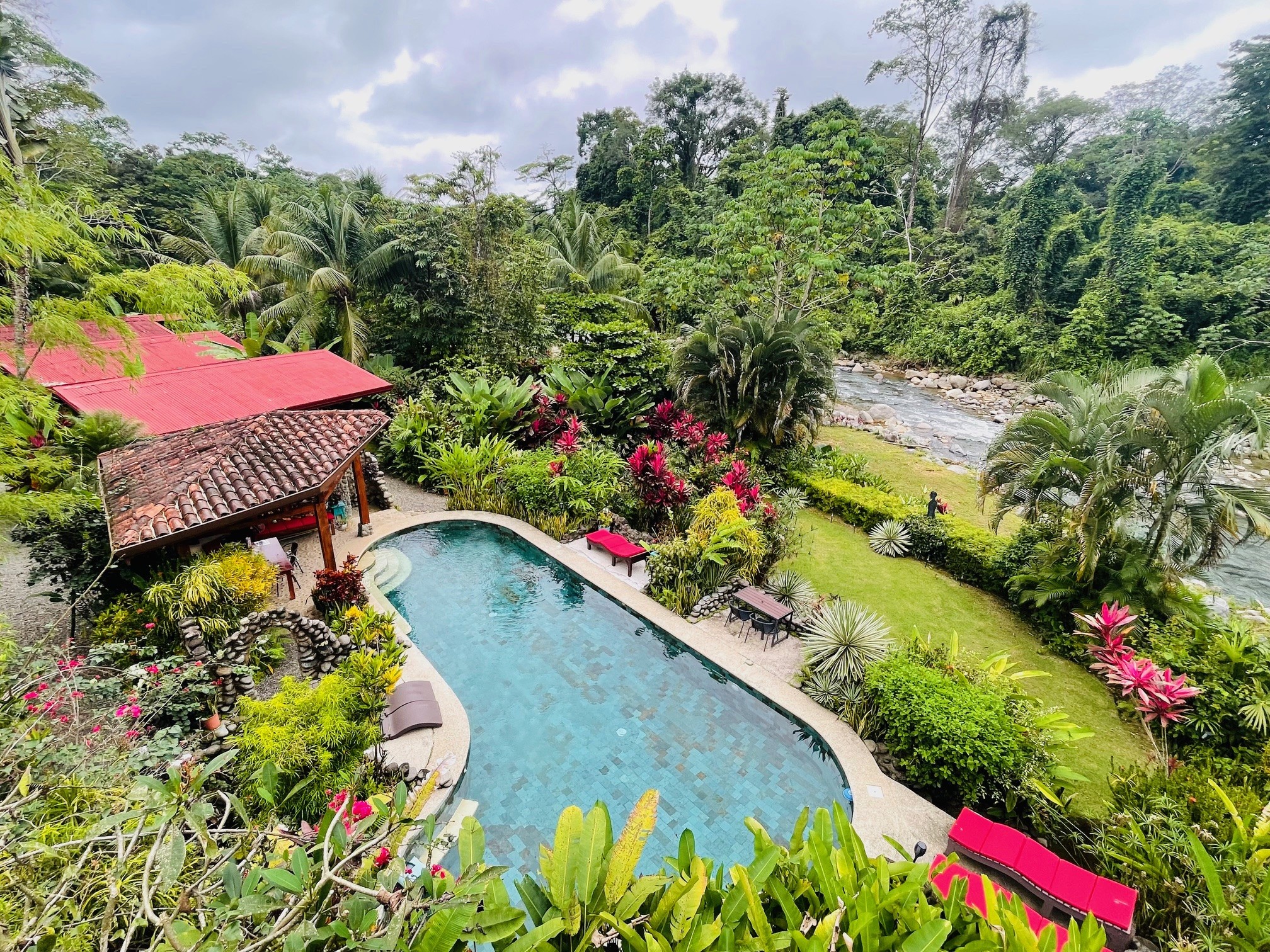 Casitas Del Rio River Lodge