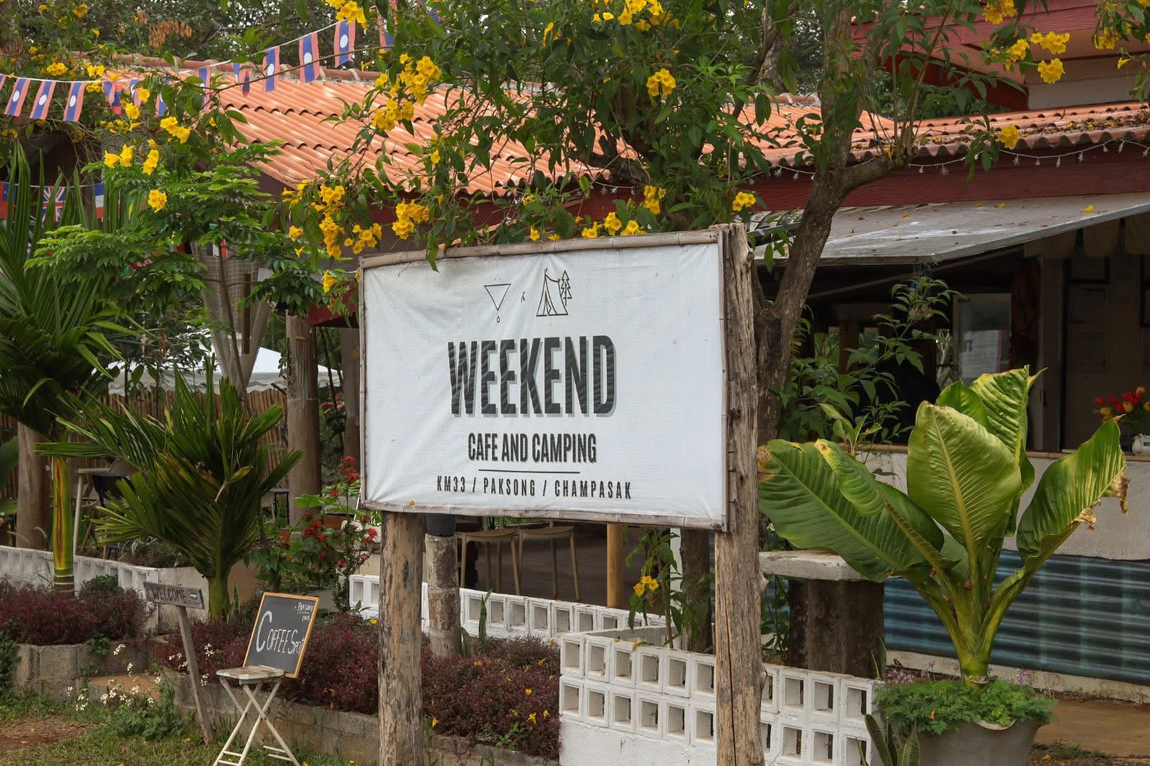 Weekend Cafe Coffee-Camping