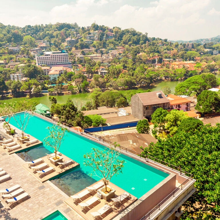 Thilanka Hotel