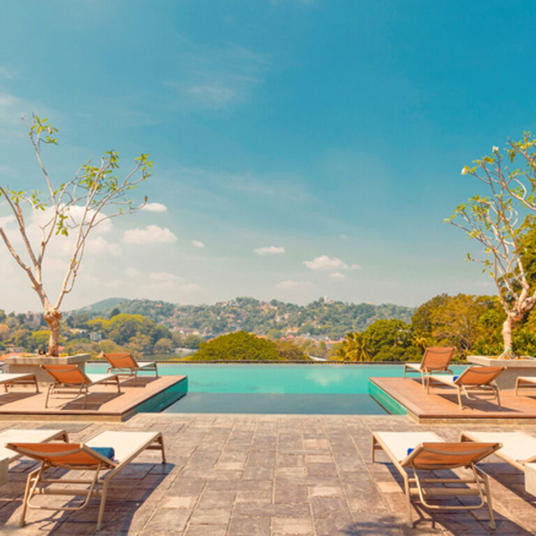 Thilanka Hotel