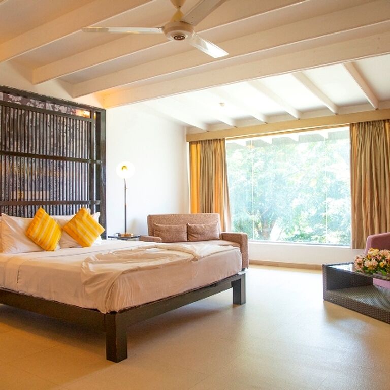 Thilanka Hotel