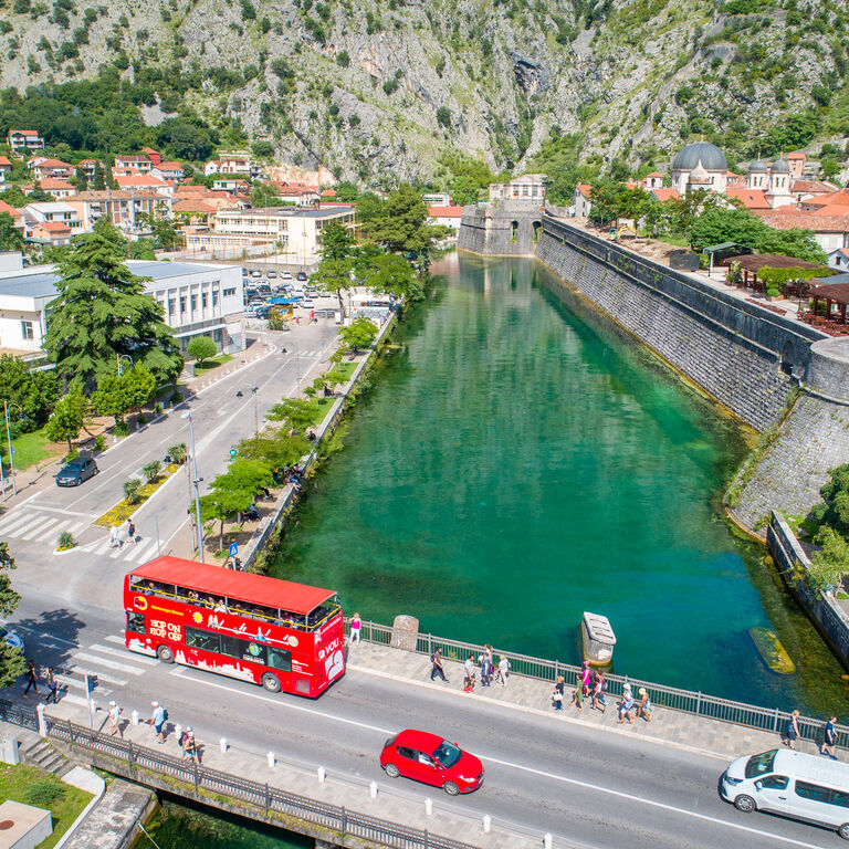 Hop-on Hop-off Sightseeing Bus