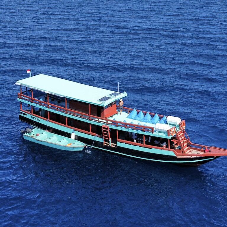 NEREN Diving Komodo