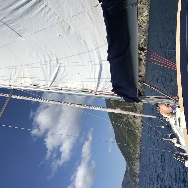 Madyson Sailing Cinque Terre