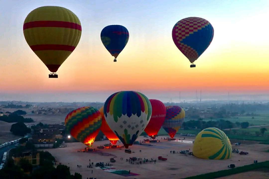 Flying balloon