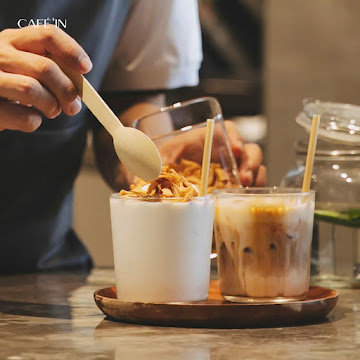 Cafe‘In Pham Thai Buong