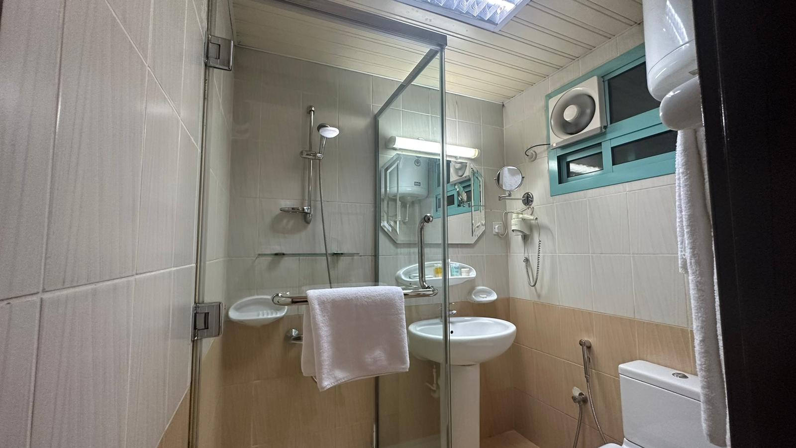 Al Muntazah Plaza Hotel