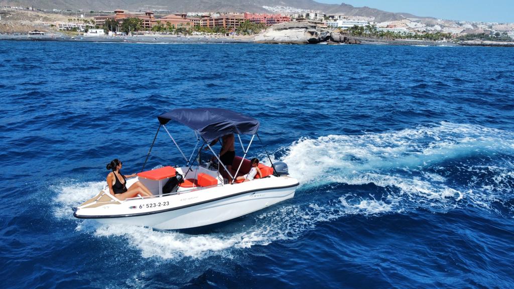FRILLO CHARTER TENERIFE SL