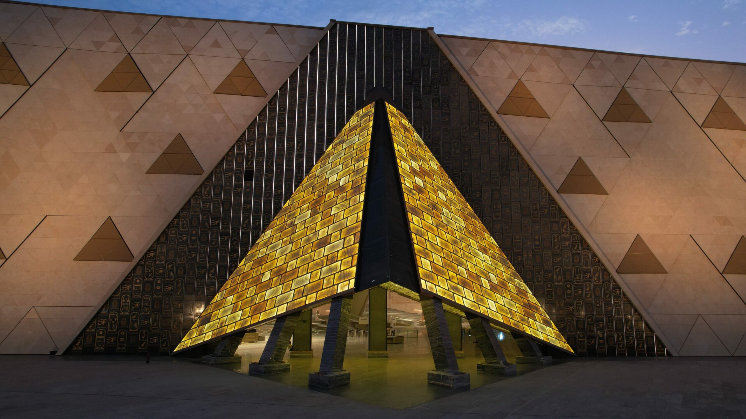 Giza Sphinx and GEM Experience