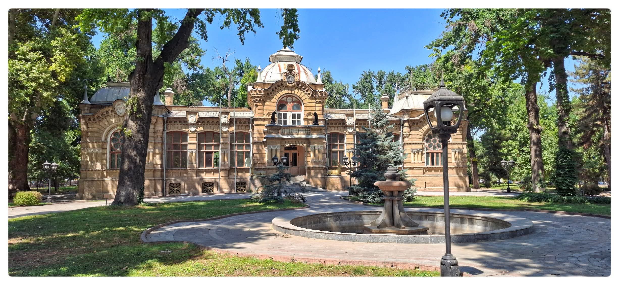 Tashkent with Tati