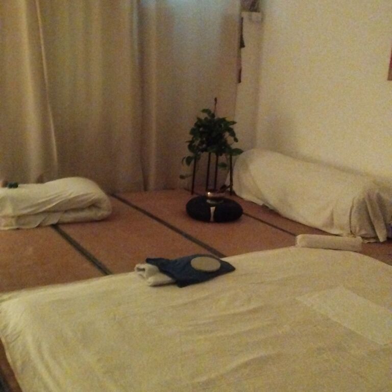 MAGATAMA SCUOLA YOGA E SHIATSU