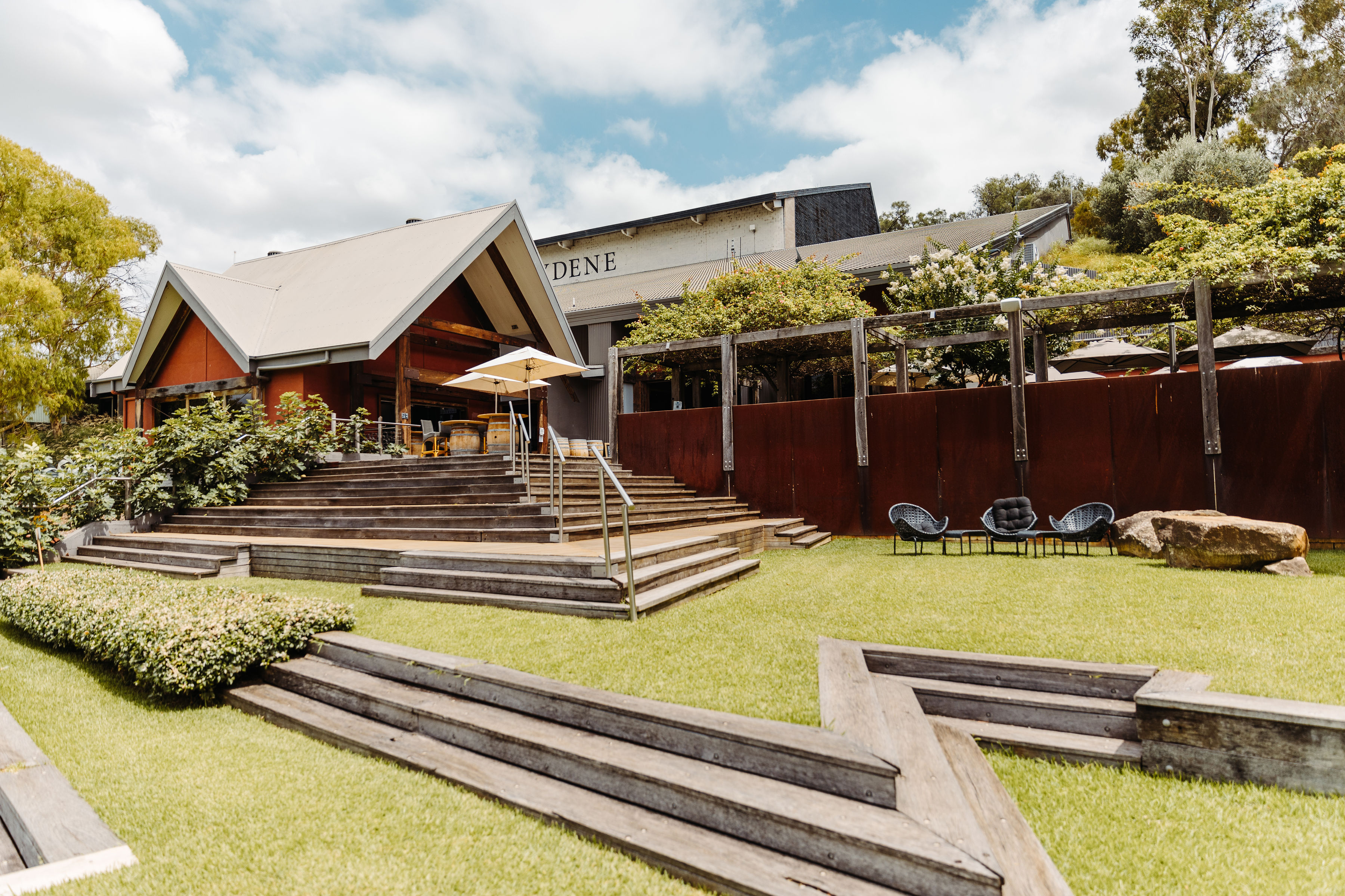 Vines Restaurant at Hollydene