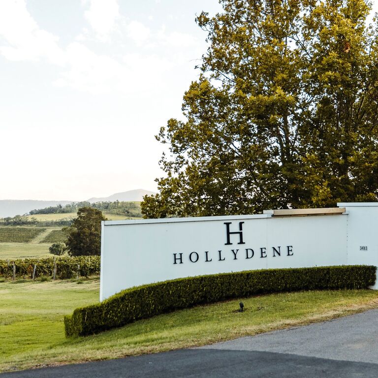 Vines Restaurant at Hollydene