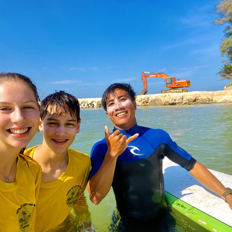 Mui Ne Surf School