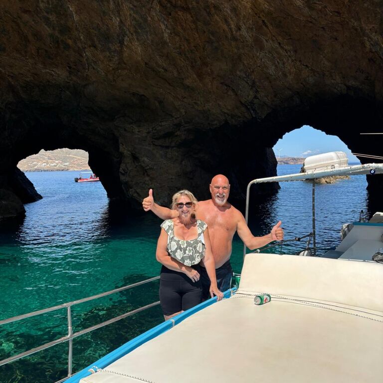Sarantis boat Mykonos