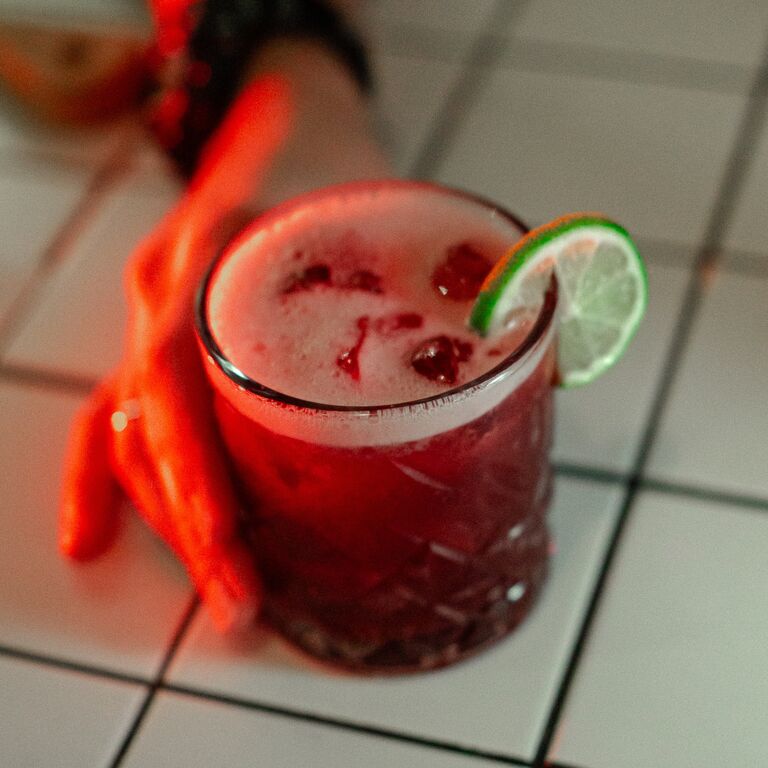 BAR HAPPENS