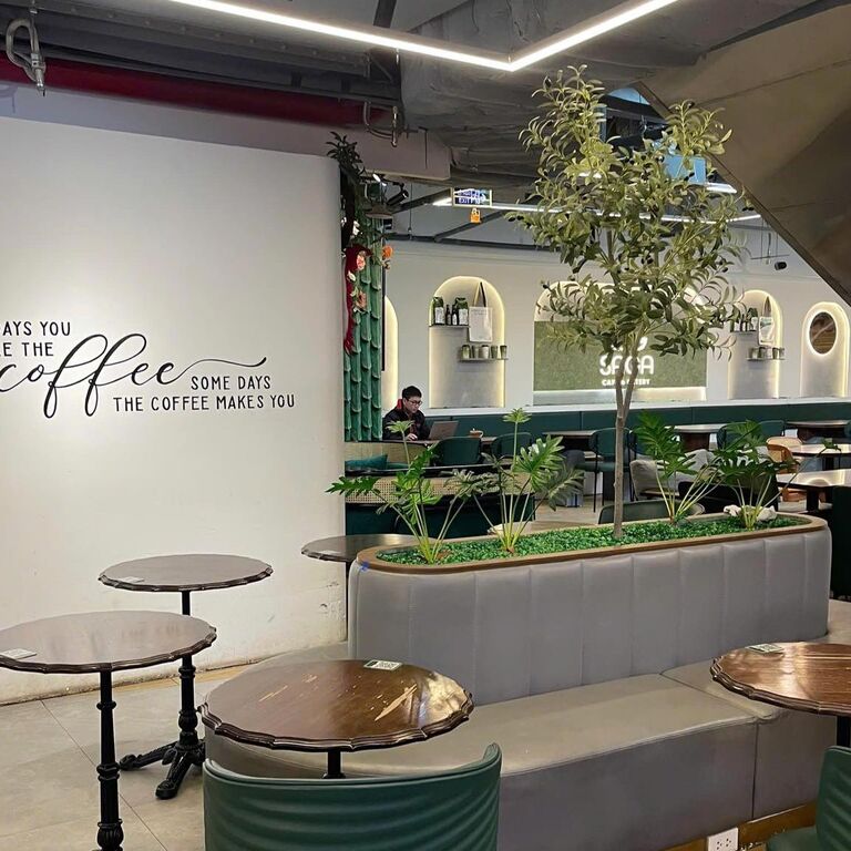 Saga Cafe & Eatery HanoiCentre