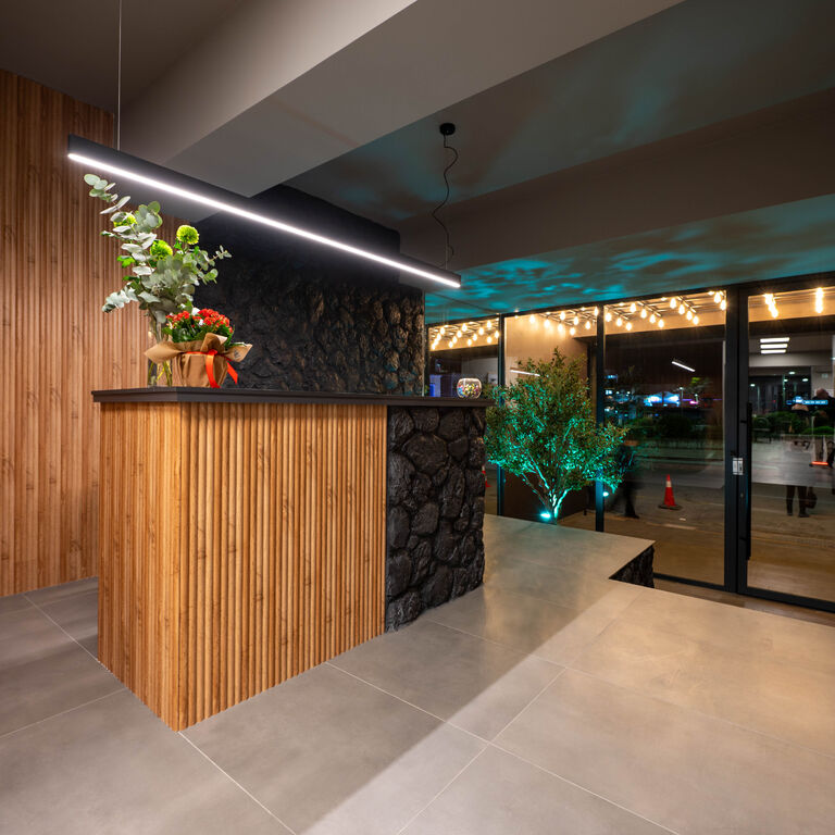 Esperia Urban Retreat Hotel