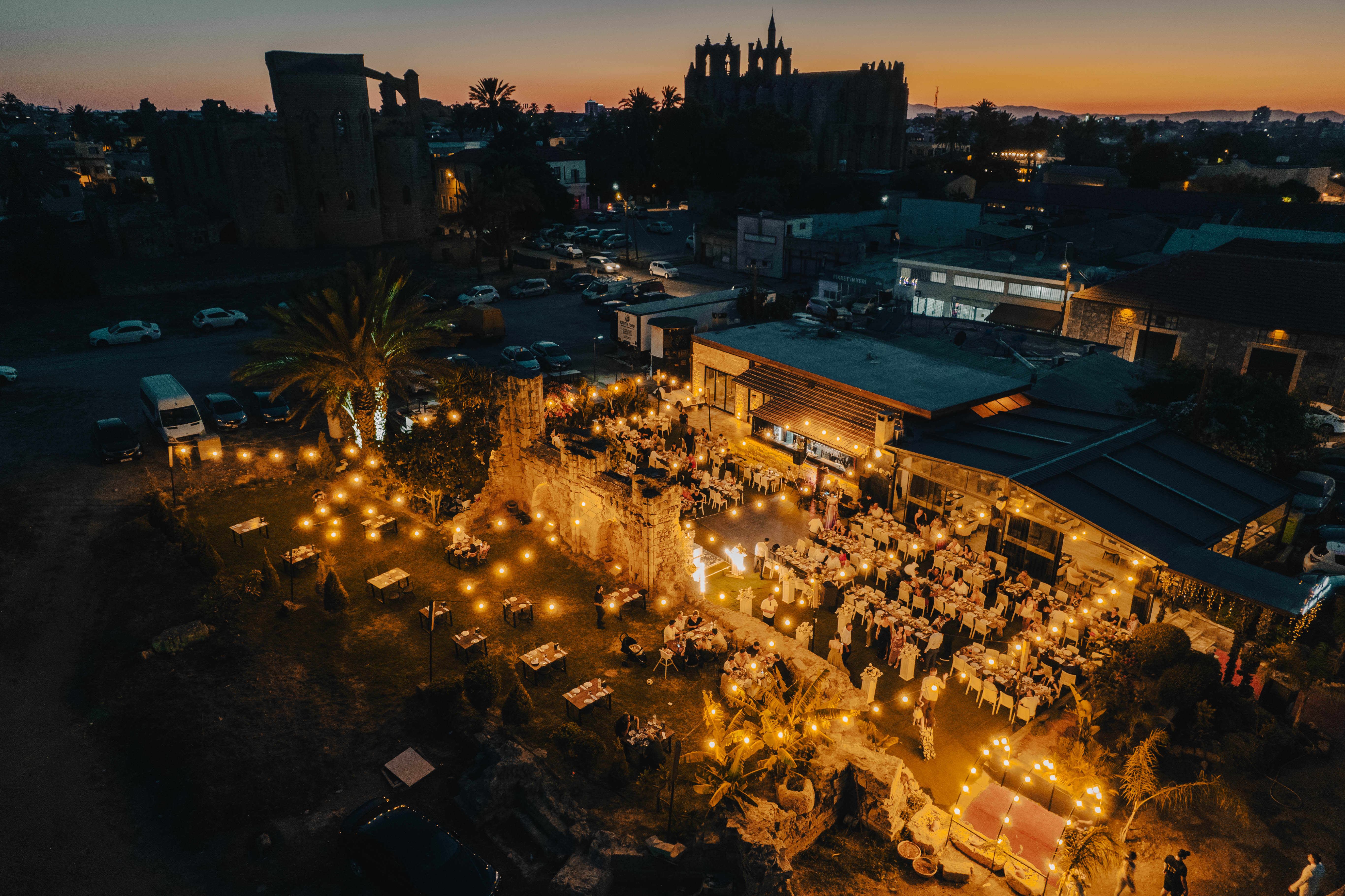 İNCİRALTİ MEZZE RESTORANT