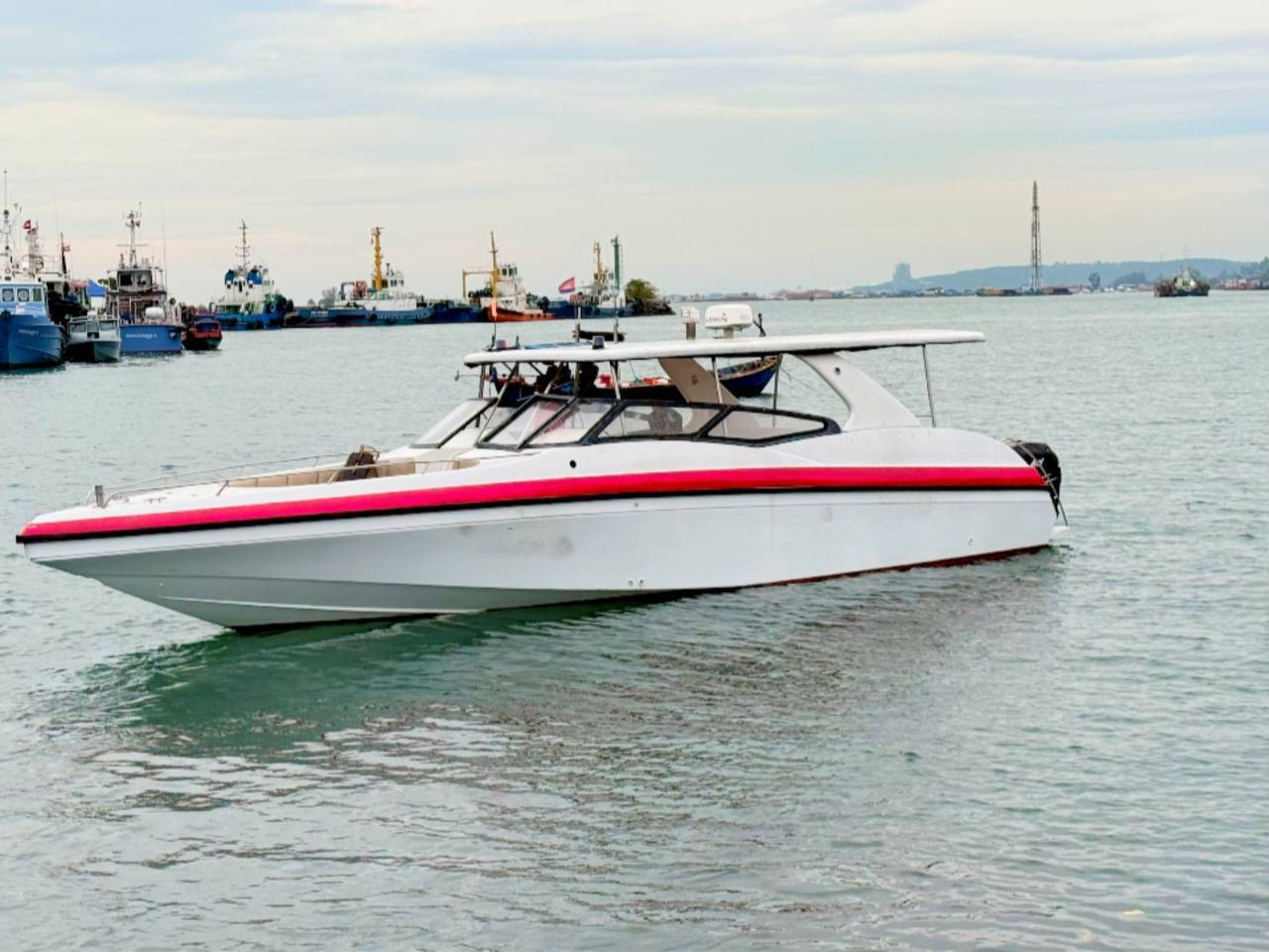 Hybrid Travel Agency