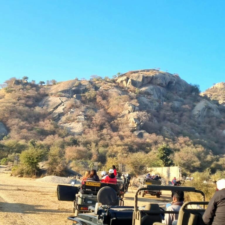 Parikshit tour and travels