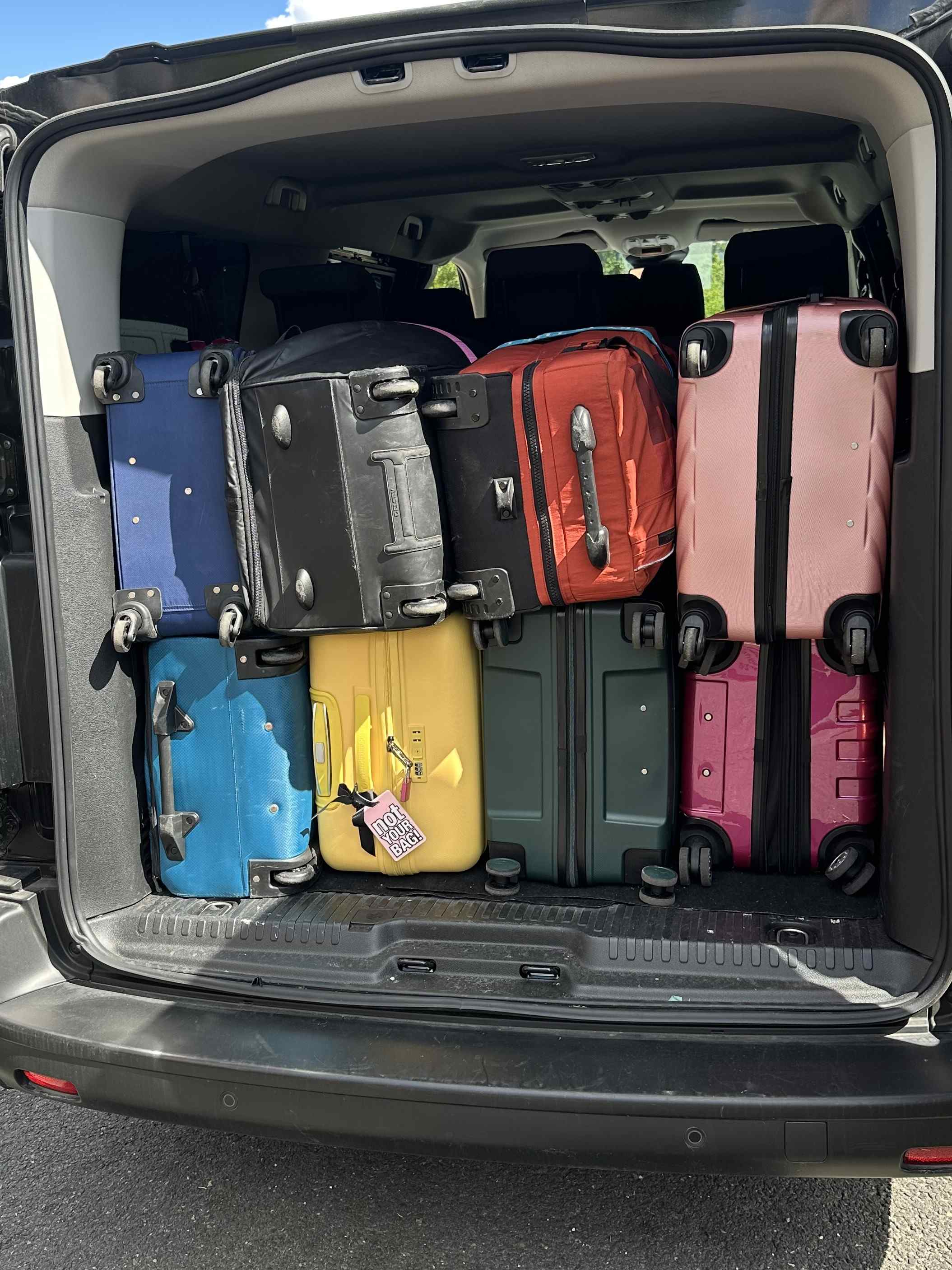 Paris Airport Shuttle Cab