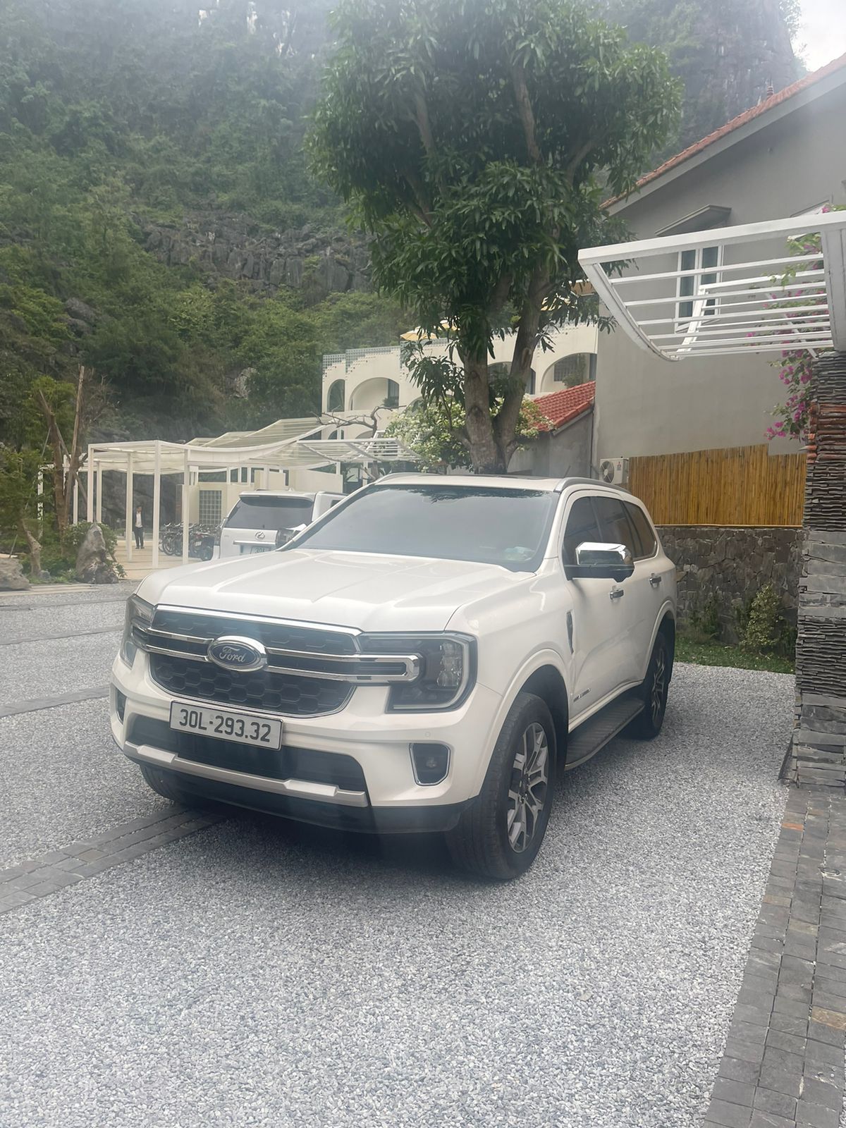 Vietnam car transport