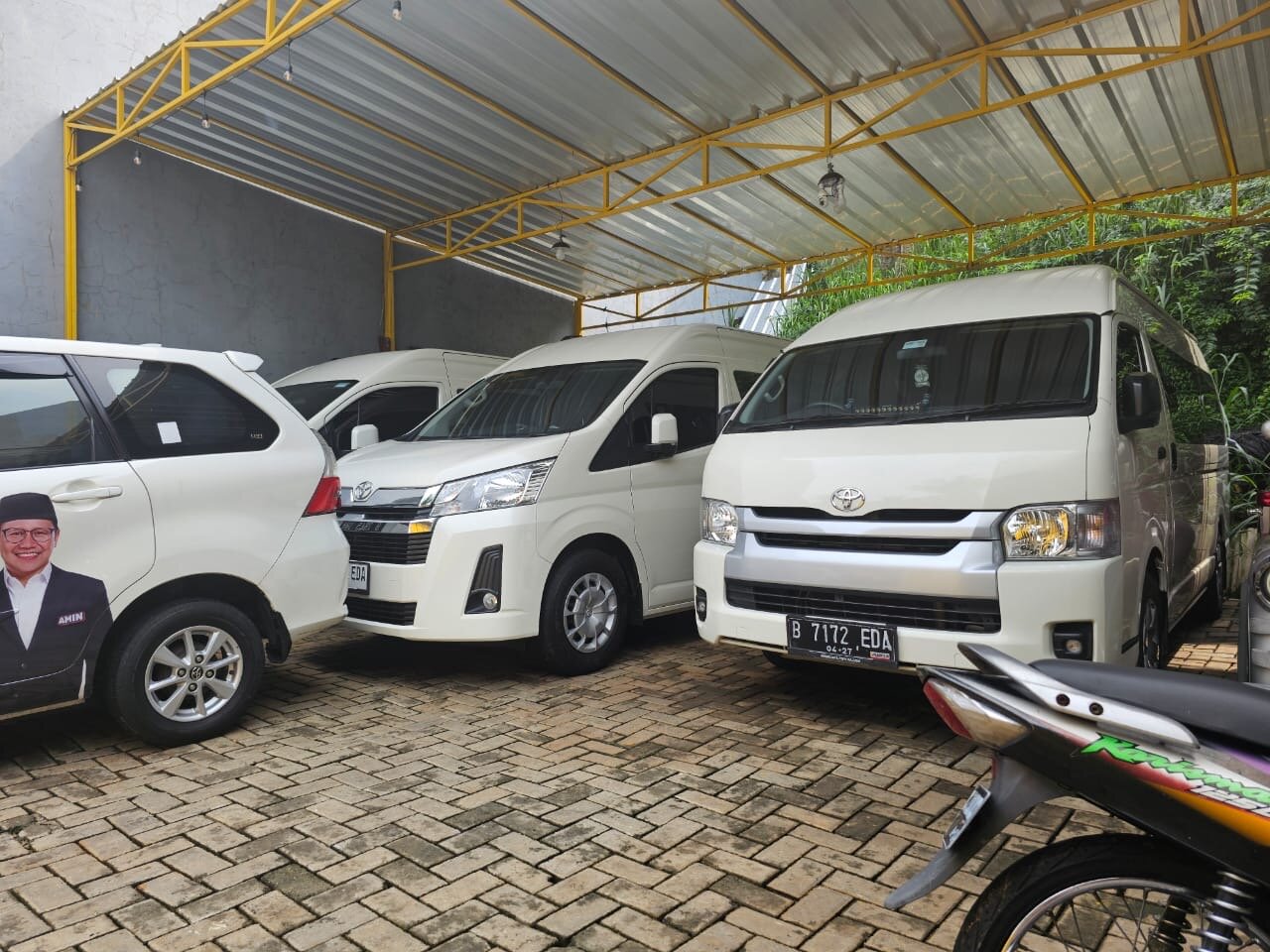 Ayo jalan tour travel