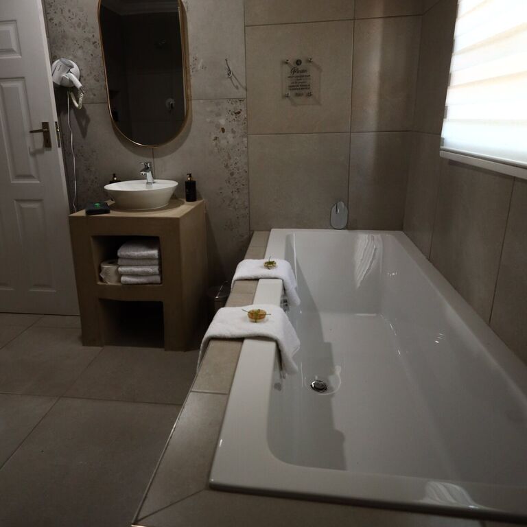 Silvakruin Guest House
