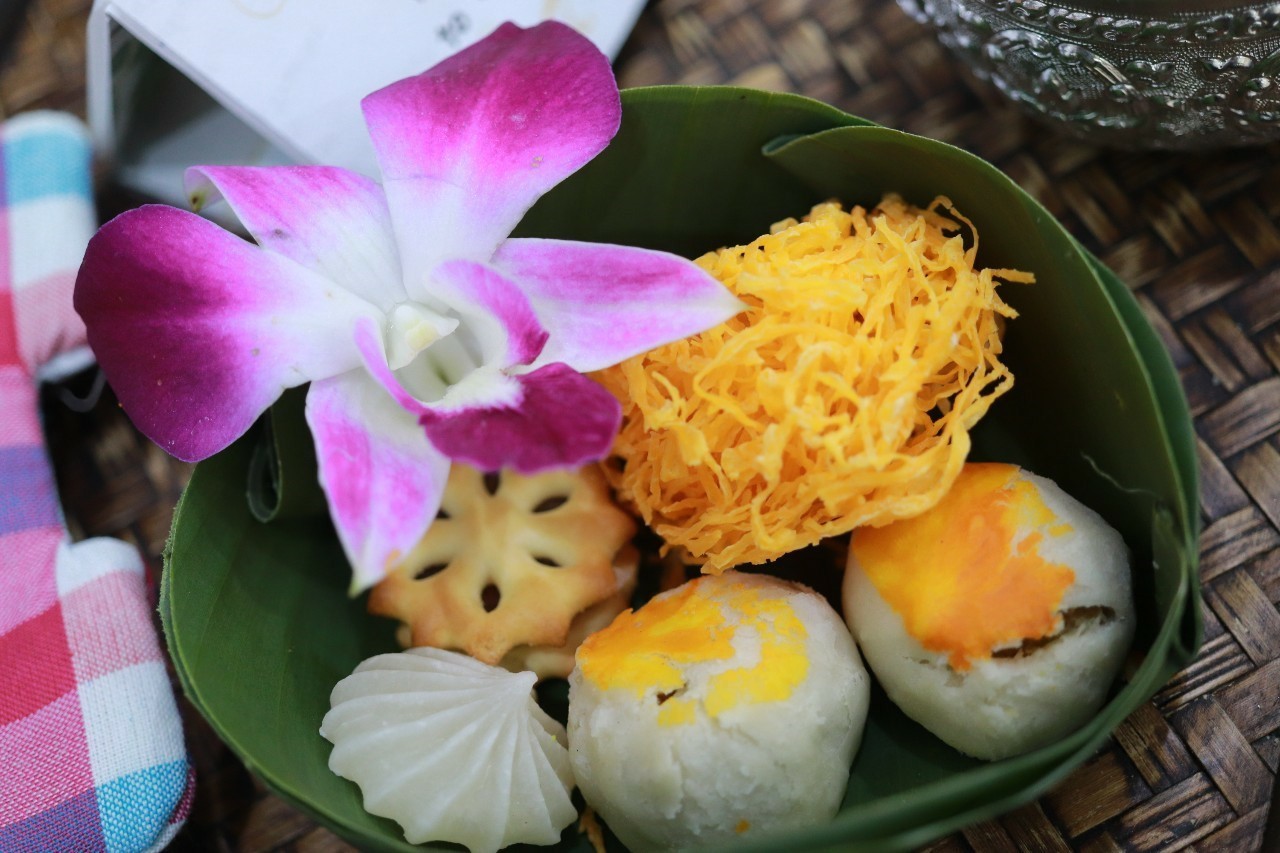Thai Traditional Dance Class