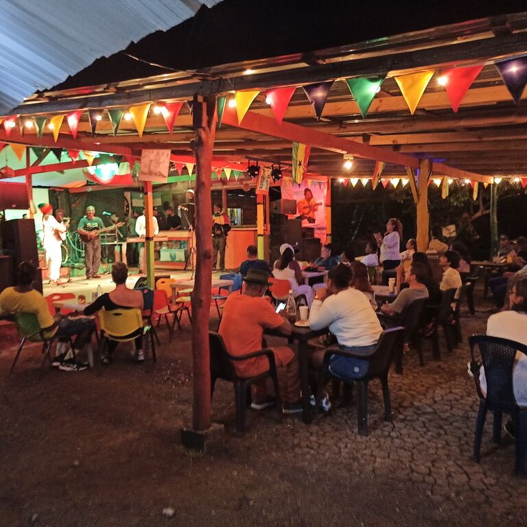 Caribbean night Experience