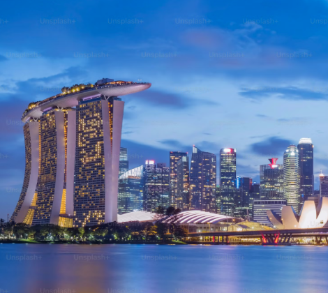 FUN SPLASH SWIM SCHOOL