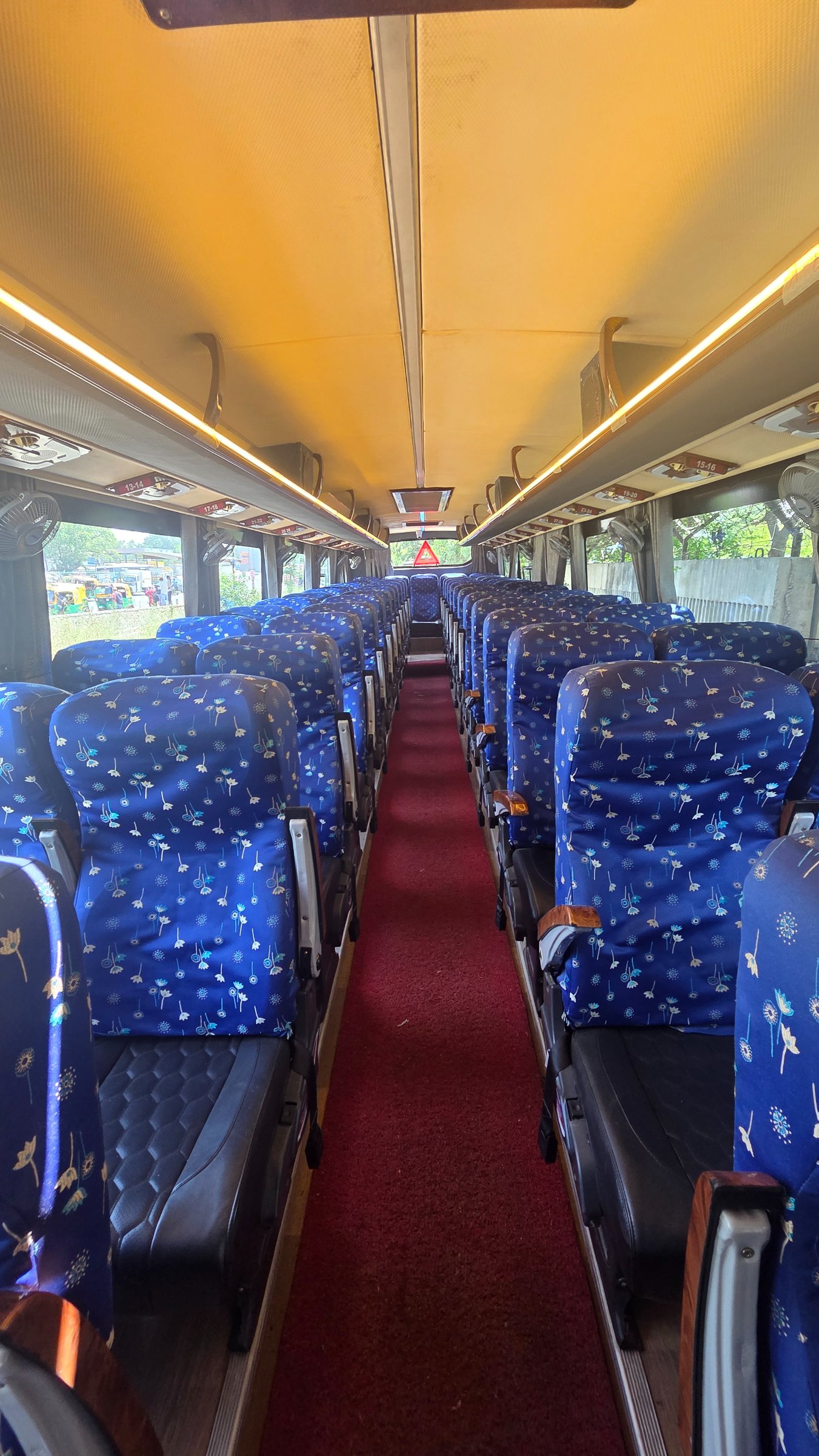 Bus Rent in Delhi