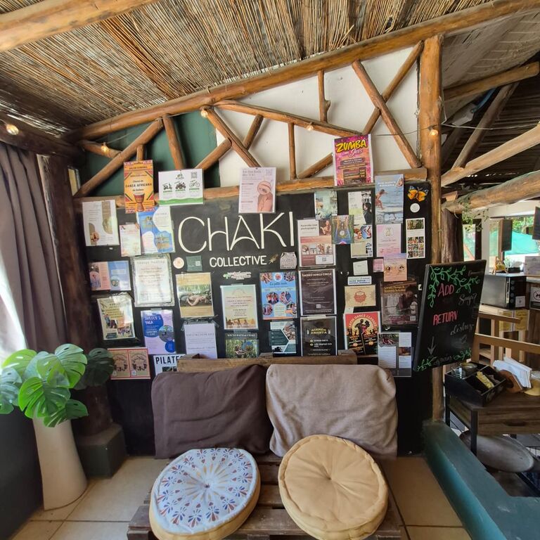 Chaki Café-Boutique