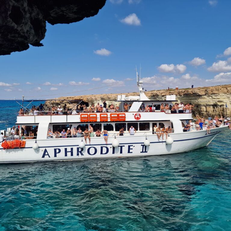 S.P SUMMERLINE CRUISES
