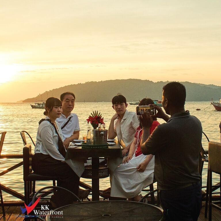 KOHINOOR RESTAURANT N BAR