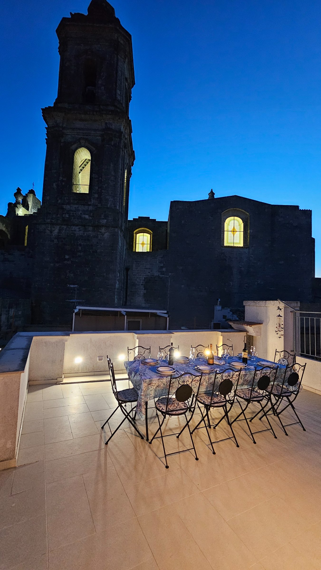 Monte  Bello Suites