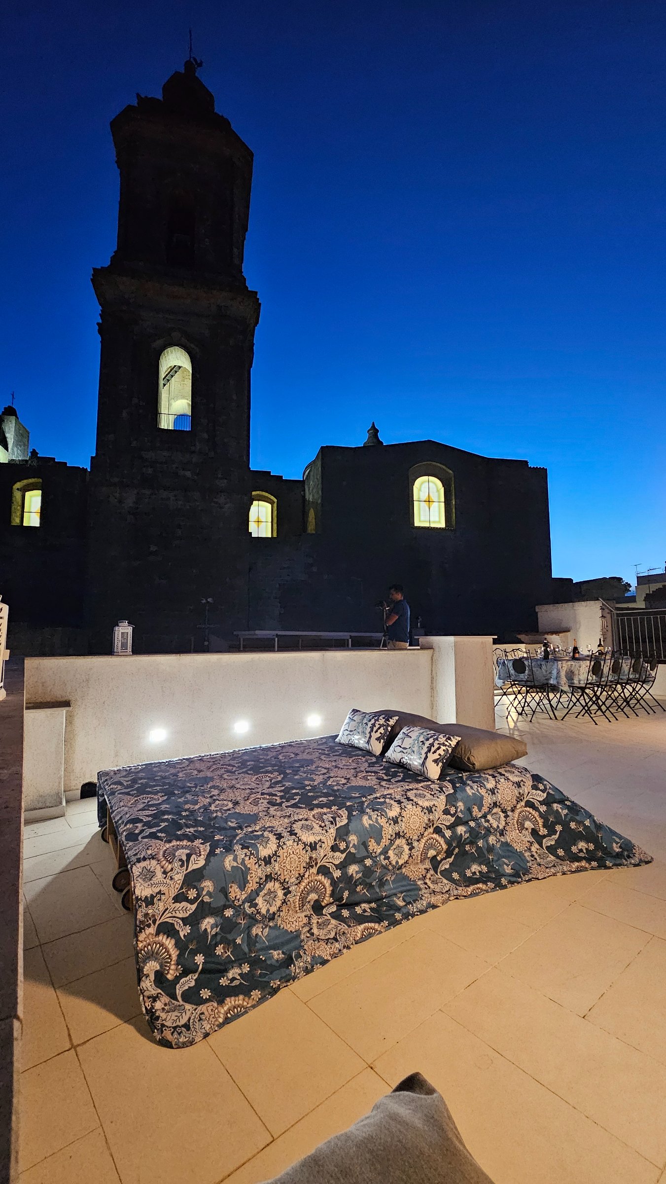 Monte  Bello Suites