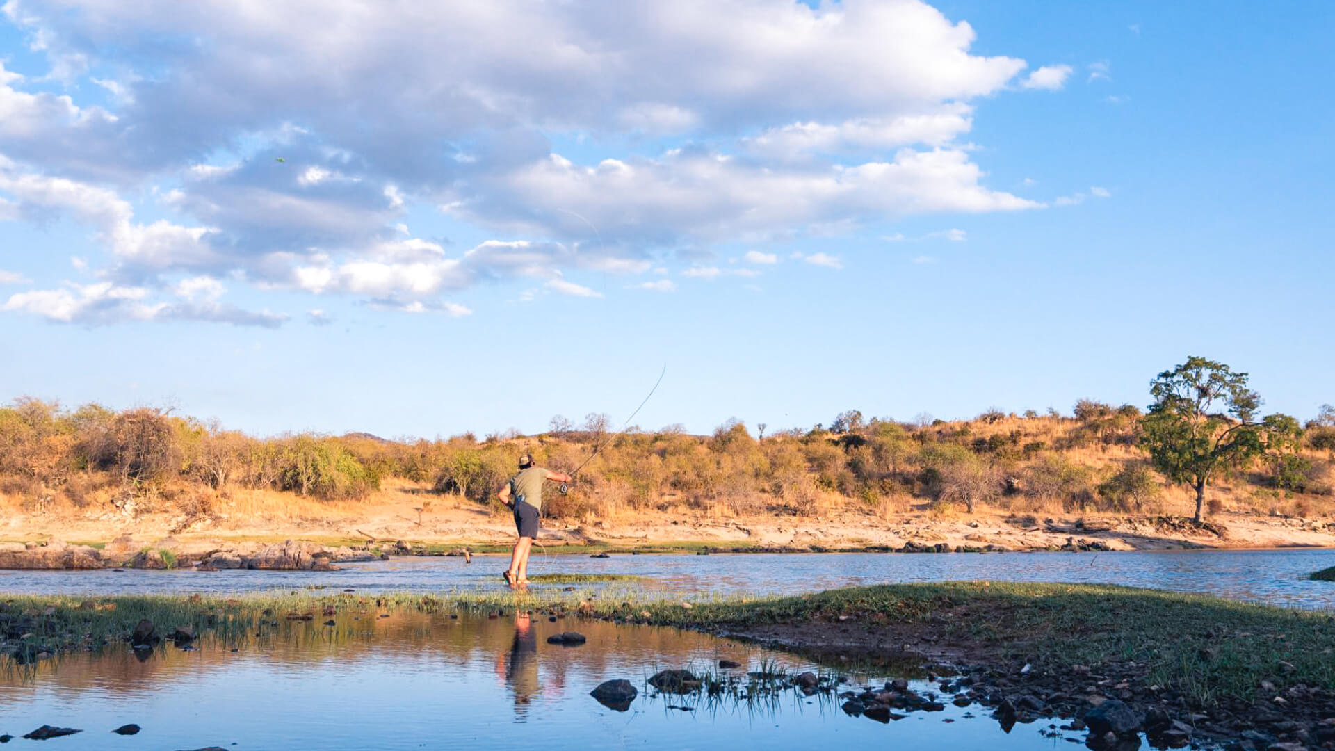 Mamis Kenya Tours & Safaris