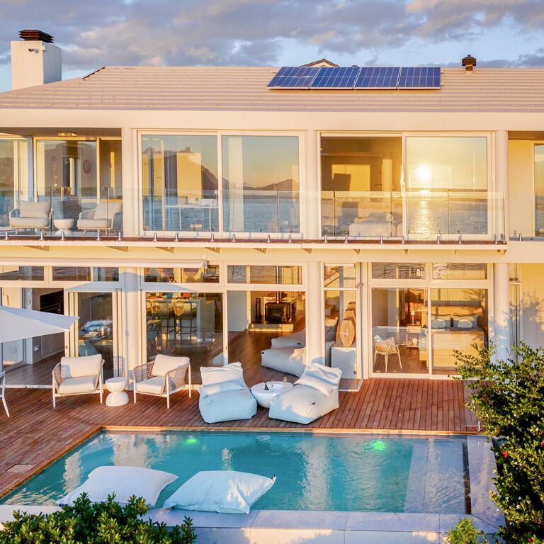 MBIZI lagoon house