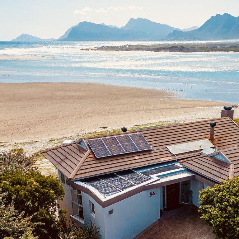 MBIZI lagoon house