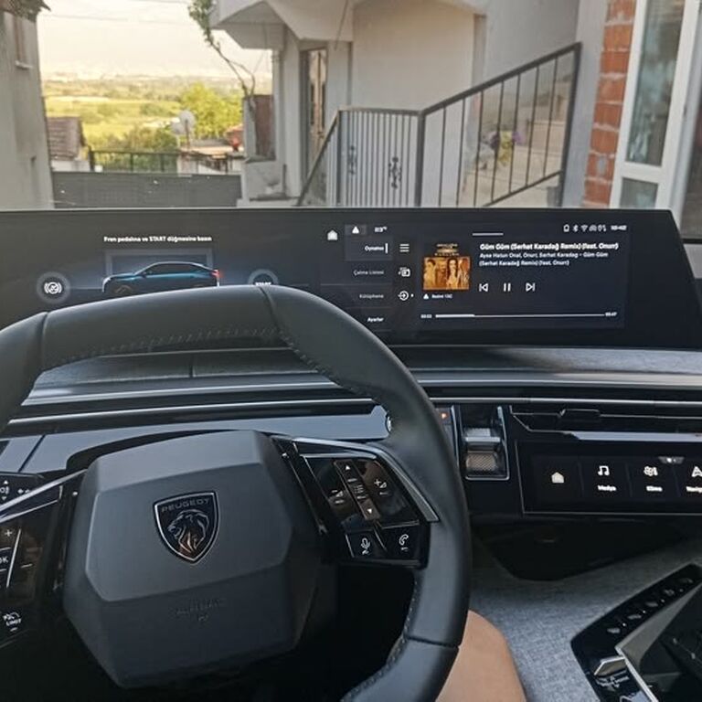 L&M CAR