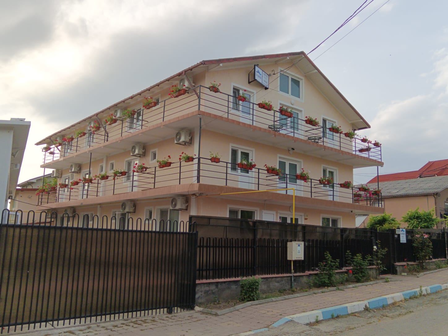 Sea Breeze Costinesti