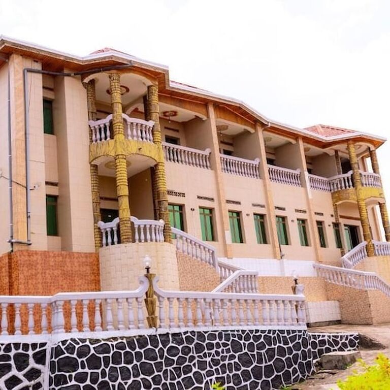 Kivu Go-Lax Resort