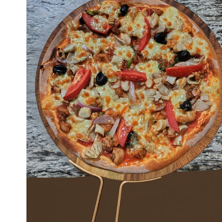 Mira's pizza